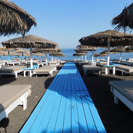 Happy Fish Rooms- Beachfront Perissa (Santorini) Exterior foto