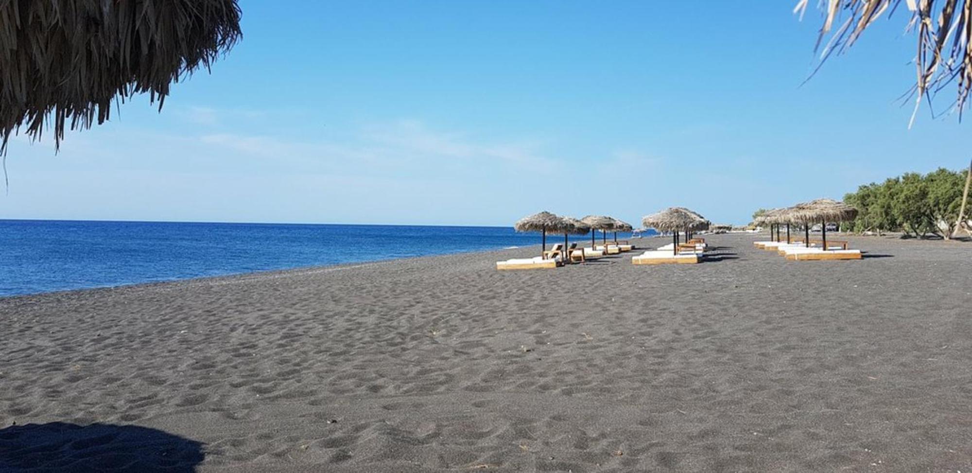 Happy Fish Rooms- Beachfront Perissa (Santorini) Exterior foto